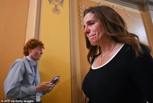 Public Reaction to Congressional Response to Epstein Abuse Survivors Sparks Debate on Government Accountability