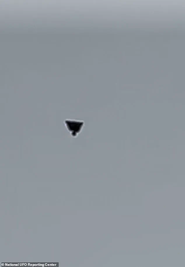New Footage of Mysterious Object Over Texas Sparks Renewed UFO Debate, Resident Describes Baffling Sighting