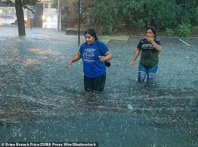 New Jersey Declares State of Emergency as 'Hurricane-Like' Storm Looms