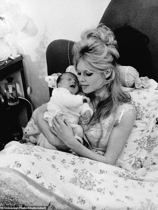 Breaking: Brigitte Bardot's Great-Granddaughter Makes Emotional Appearance at Icon's Funeral Today – A Legacy Etched in Every Step