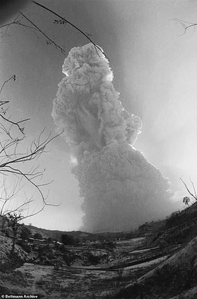 Mexico's El Chichón Volcano Shows Unrest After 40-Year Dormancy, Scientists on Alert