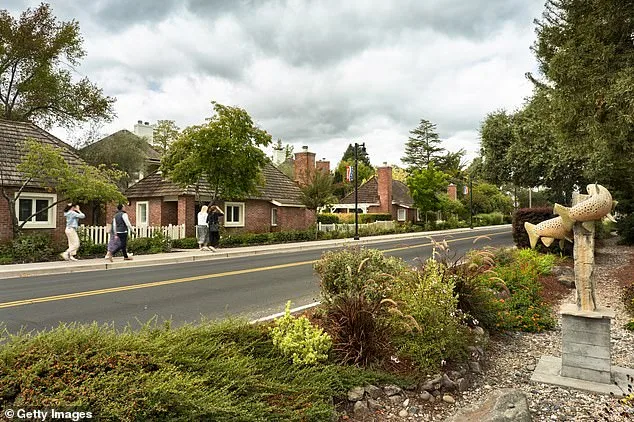 Michelin-Star Chef Thomas Keller Opposes Affordable Housing Initiative, Sparking Debate Over Economic Priorities in Upscale California Town