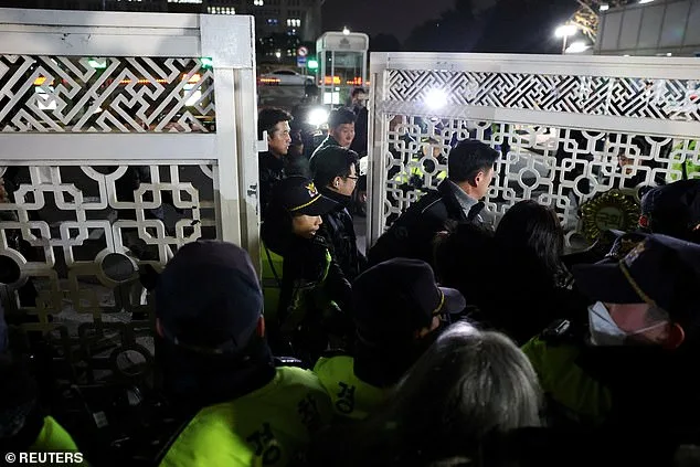 Yoon Suk Yeol Avoids Death Penalty, Sentenced to Life for Martial Law in South Korea