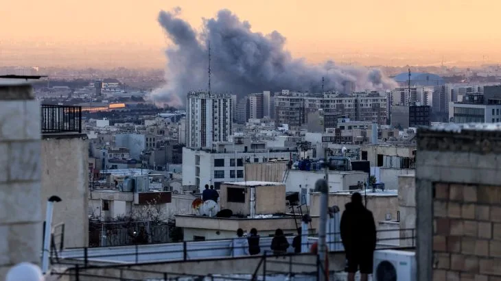 Middle East Crisis Intensifies as U.S. and Israel Escalate Strikes on Iran, Lebanon; Death Toll Surpasses 787, Trump's Role Sparks Debate