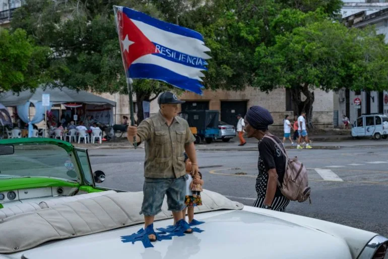 Cuba-Ecuador Diplomatic Crisis Escalates Amid Power Outage and U.S. Sanctions