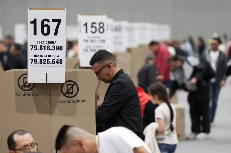 Colombians Cast Votes in Landmark Election, Shaping Political Future Amid U.S. Tensions