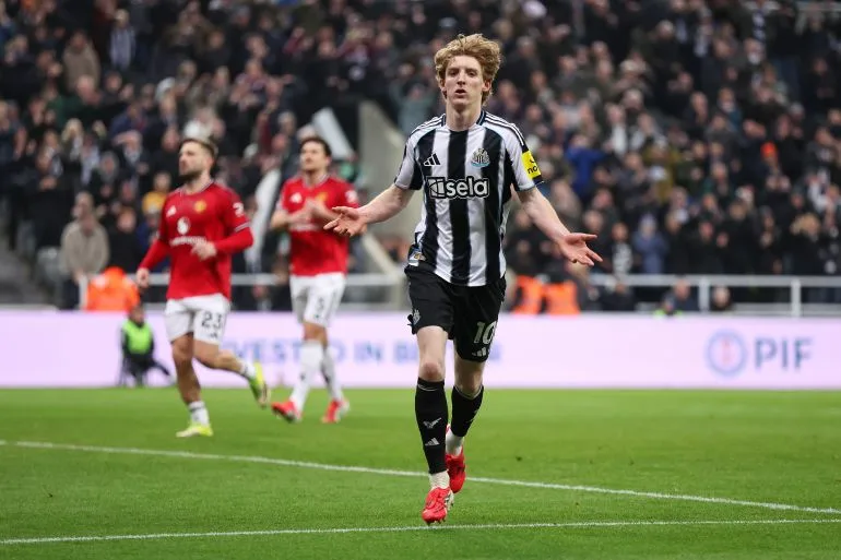 Newcastle Hosts Barcelona in Crucial Champions League Last-16 Clash
