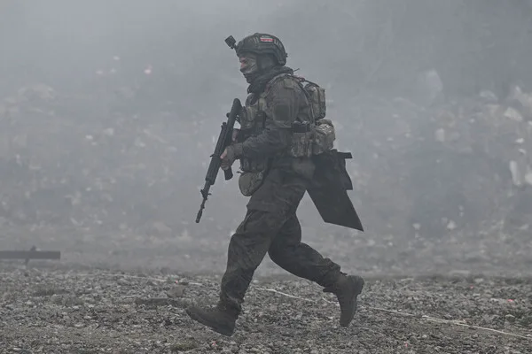 Russia Claims Seizure of Two Ukrainian Settlements in Eastern Ukraine, Intensifies Military Offensives