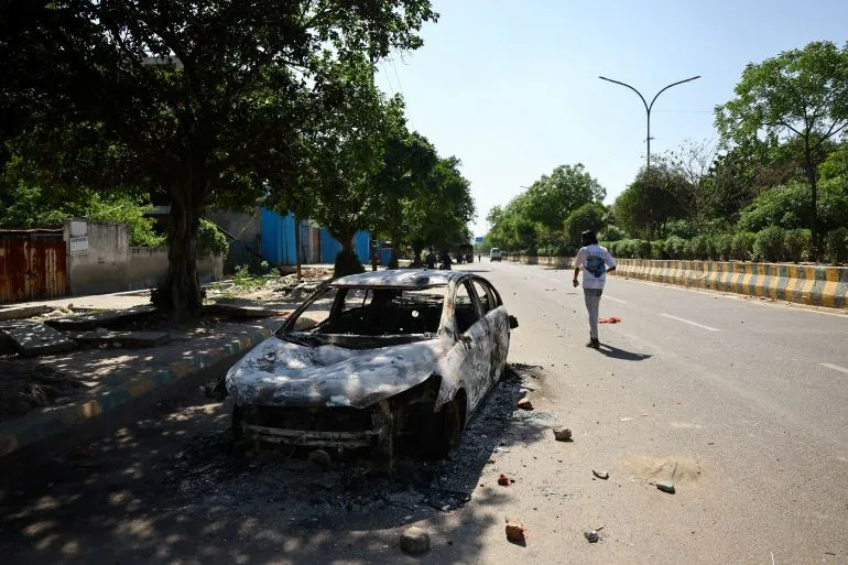 Wages and Violence: Noida Protests Escalate as Workers Demand Higher Pay Amid Rising Living Costs and Economic Strain