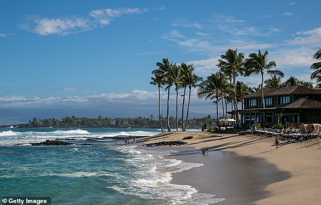 Kansas man charged with murder after stabbing Hawaii boat captain