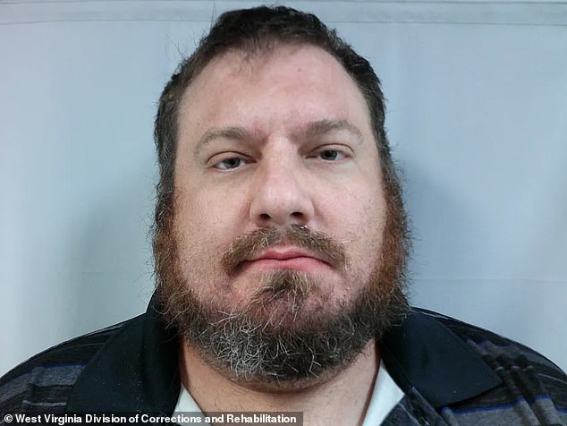 Man Arrested for Impersonating Cop and Reporting Zombies and UFOs